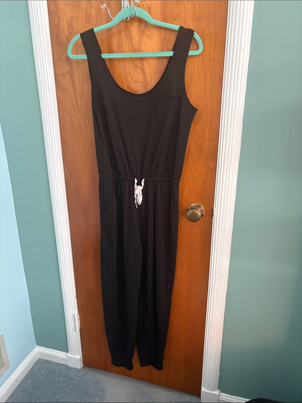 Gilli Black Sleeveless Jumpsuit with White Drawstring